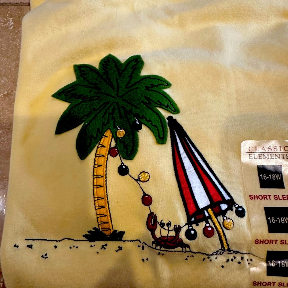 NWT Women’s Shirt Size 16-18W Yellow With Palm Tree